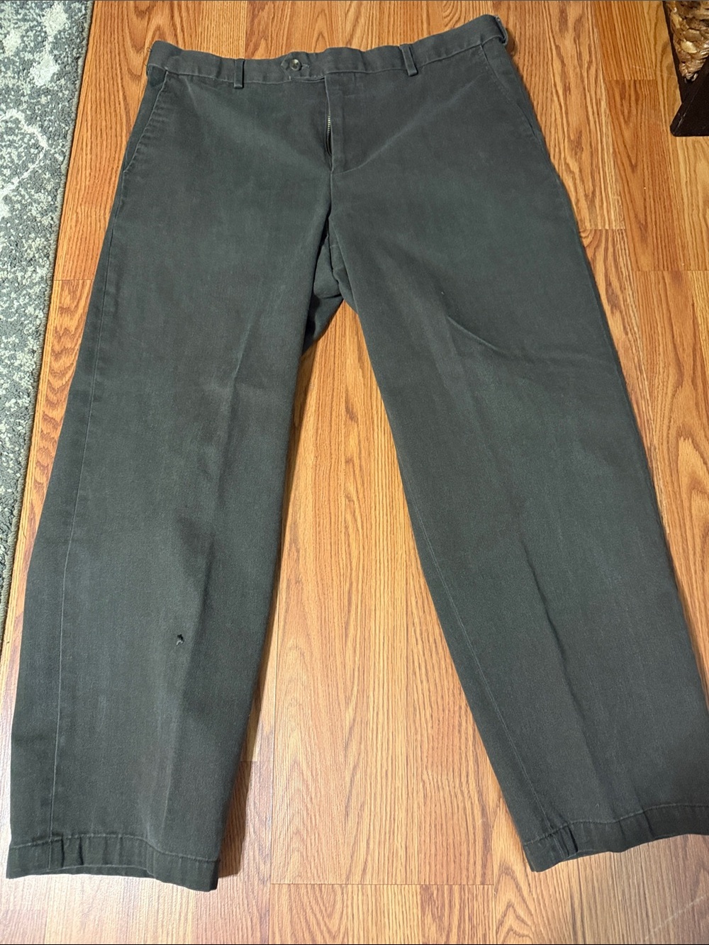 Saddlebred Men's Dark Olive Green Chinos